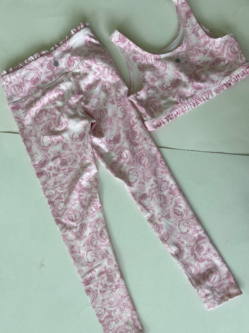 Yogalicious Pink Activewear Set Lux Laney & Ansley Girls - Picture 14 of 15